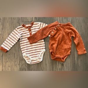 RZ by Rachel Zoe Baby Rust Orange Onesies Lot of 2 Size 18 Months